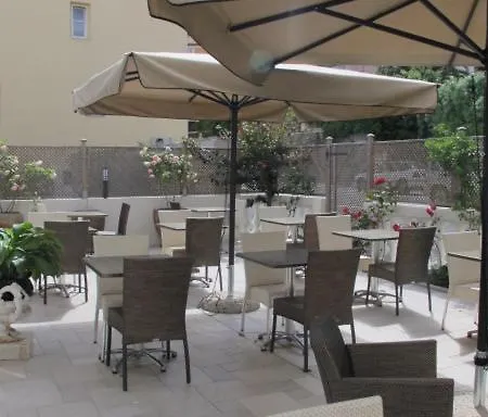 酒店 哈福尔布勒酒店 滨海博利厄