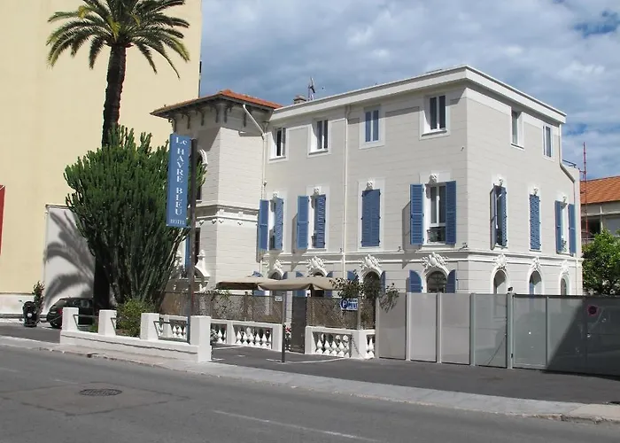 فندق Le Havre Bleu بوليو سور مير